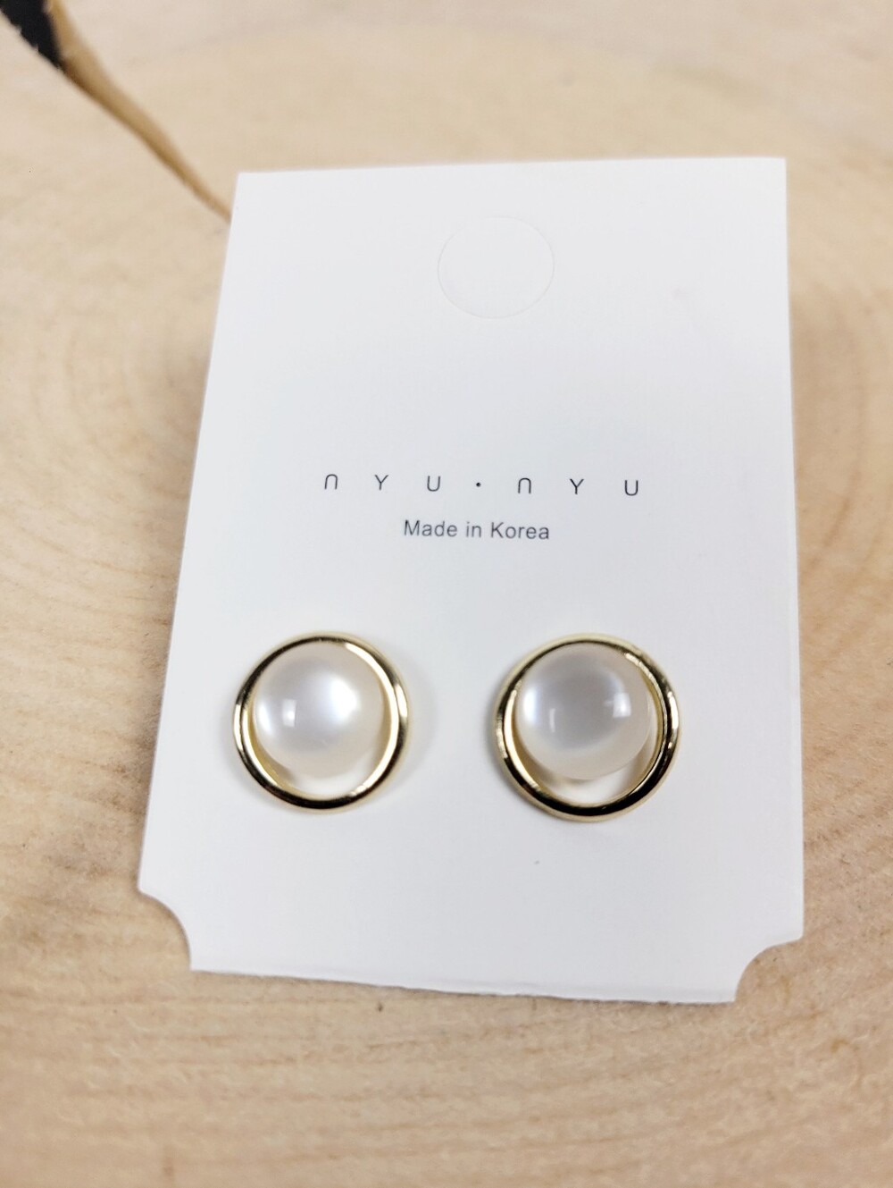 Brand New Gold Tone Round White Stone Stud Earrings